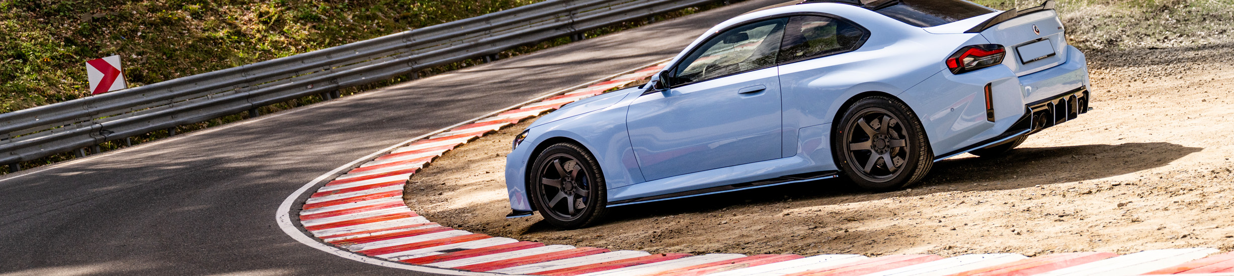 Japan Racing SL03