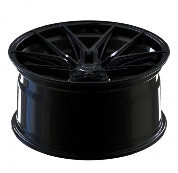 Preview: LC-P3 8,5x19 ET 42 LK 5x112 Glossy Black