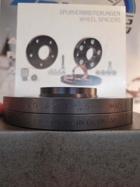 BMW M3 F80 M4 F82 Power Tech Spurverbreiterungen D2 Classic 25mm 30.397